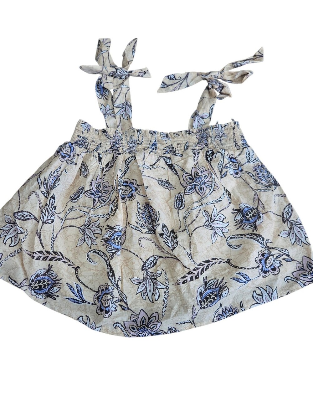 Angels Forever Young NWT Tie Shoulder Smocked Floral Top in Cream Blue sz MEDIUM